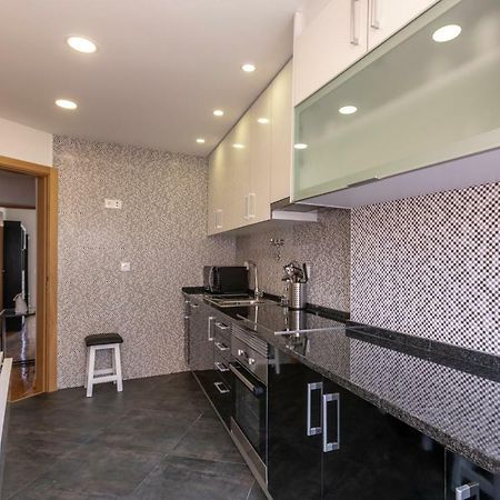 Like-Home-T3 Apt-Campolide, Near Amoreiras Mall Lisbon Bagian luar foto